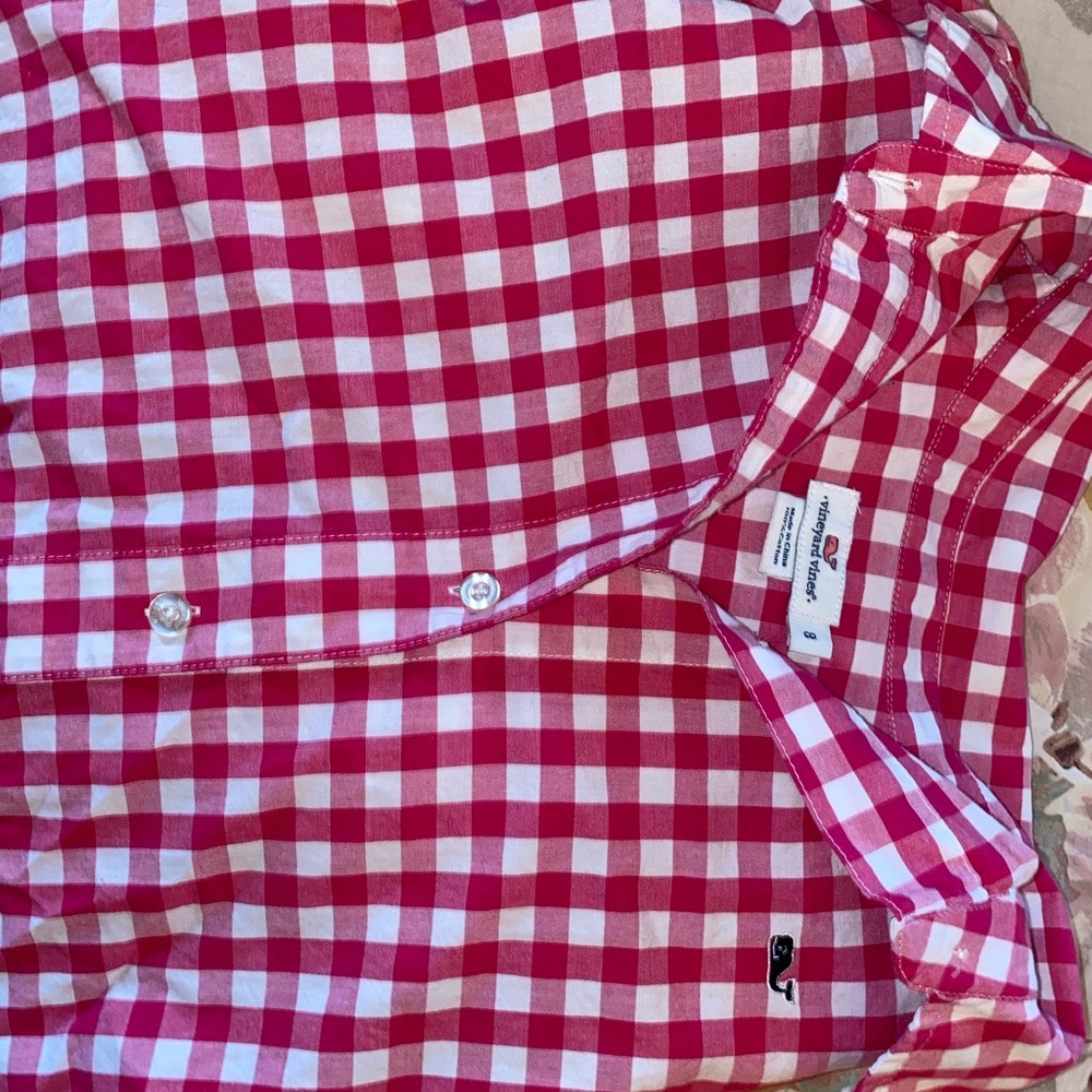 Perfect Condition Vineyard Vines Button Down - image 2